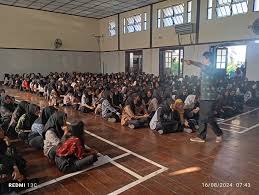 Edukasi Pencegahan Bullying di SMAN 4 Malang oleh KOMNAS Perlindungan Anak Kota Malang