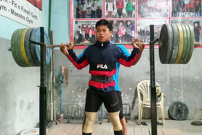 PABSI Kota Malang Cari Atlet Angkat Besi Lewat Sekolah