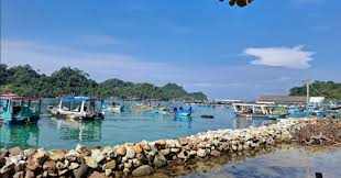 Pantai Sendang Biru, Surga Tersembunyi di Malang Selatan