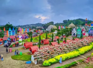 Taman Kemesraan, Destinasi Wisata Alam Paling Menenangkan di Malang