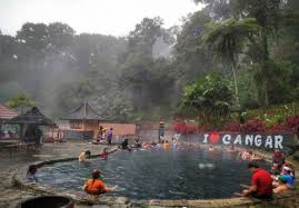 Wisata Pemandian Air Panas Cangar di Malang