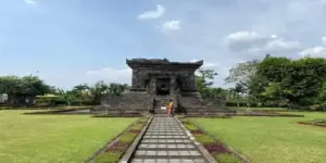 Candi Badut Kabupaten Malang Masih Kekurangan Lahan Parkir untuk Wisatawan