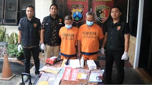 Polres Malang Tangkap Pelaku Pungli Pantai Selatan, Tarik Tarif Hingga Rp70 Ribu