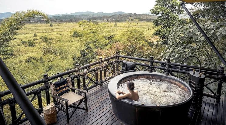 Hotel dengan Jacuzzi Pribadi di Malang dan Batu: Nikmati Relaksasi Sempurna