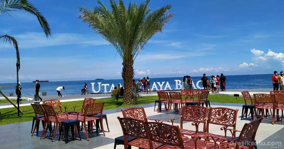 Eksotisme Pantai Utama Raya, Destinasi Wisata Favorit di Situbondo