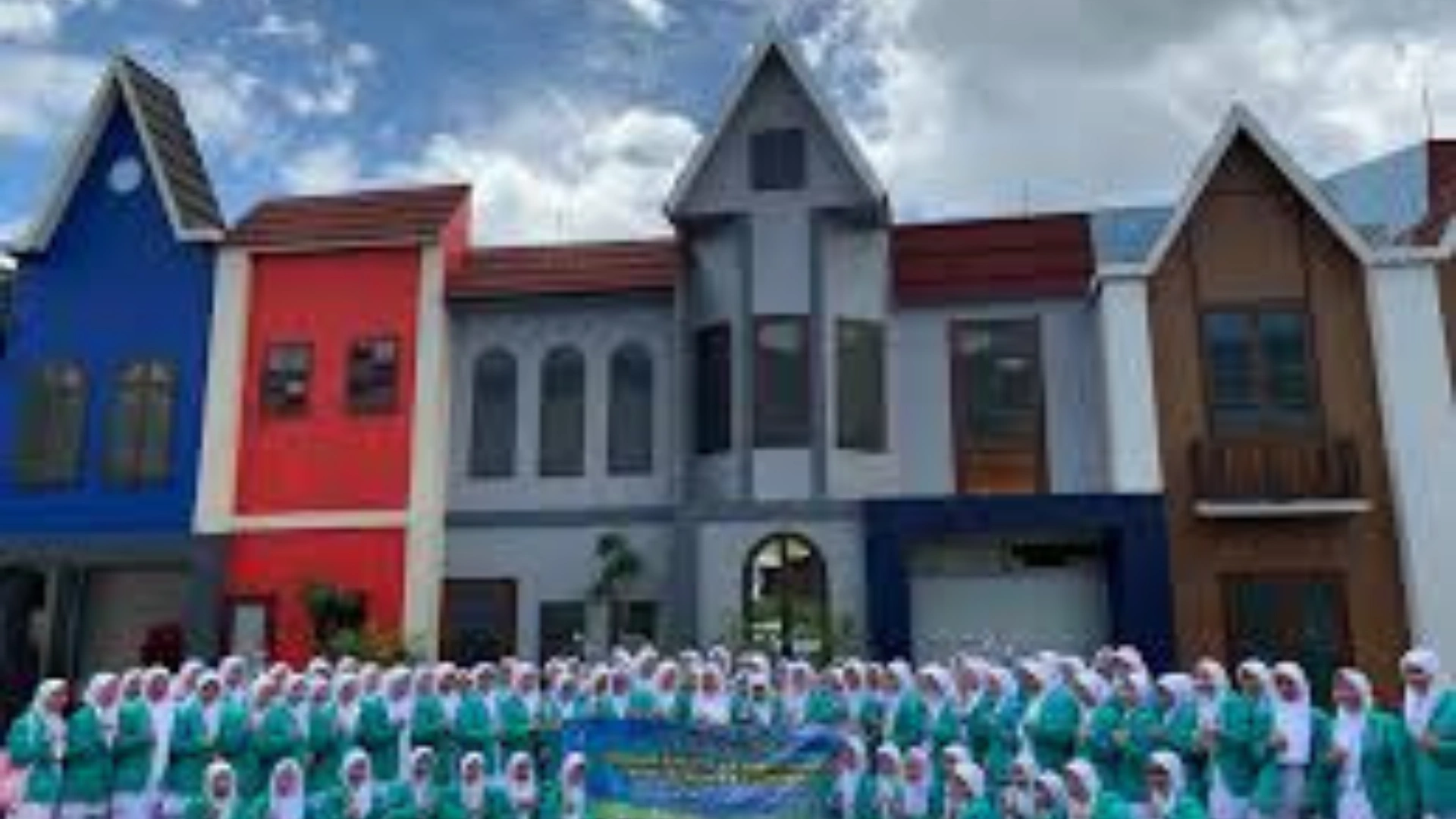 WESB: Wisata Edukasi Susu yang Berbasis Kreativitas di Kota Batu