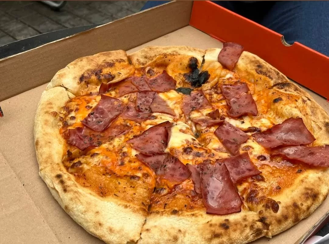 Lokasi Pizza Cotaslice Tempat Hits Baru di Malang yang Viral