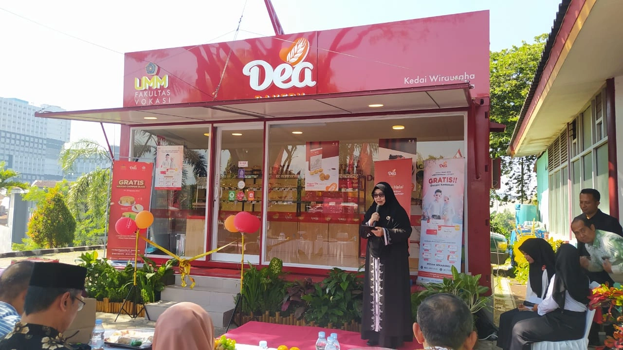 Kedai Wirausaha Mahasiswa UMM Resmi Diluncurkan, Kolaborasi dengan Dea Bakery