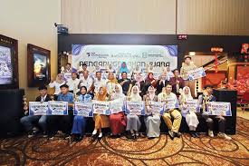 50 Peserta Terbaik Tryout SNBT 2025 Radar Malang Diberi Penghargaan, Acara Berlangsung Meriah