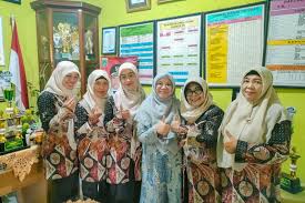 Kolaborasi PG PAUD Unikama dan PAUD Bunda Siti Hajar