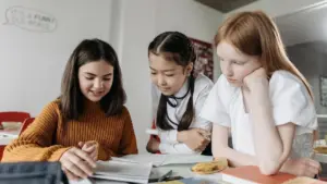 5 Rekomendasi Nama Kelas Aesthetic IPS