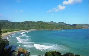 Mau Ikan Raksasa? Spot Mancing Laut Malang Selatan Ini Wajib Kamu Kunjungi!