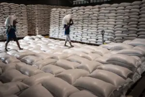 Bos Besar Logistik Suntik Dana Raksasa ke Perusahaan Sendiri!