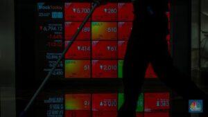 IHSG Ambruk Tajam! Saham Bank Raksasa Terseret!