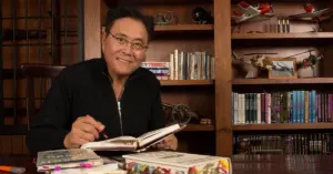 Rahasia Pensiun Milyarder! Cara Robert Kiyosaki Bantah Tabungan Konvensional