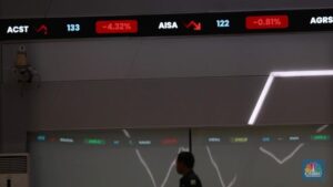 Rapat Rahasia Konglomerat: IHSG Ambruk, Apa yang Mereka Rencanakan?