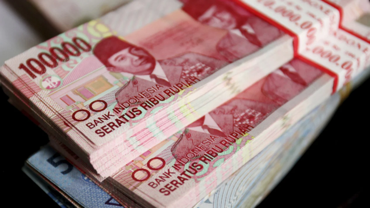 Rupiah Terpuruk! Ancaman dari Negeri Paman Sam?