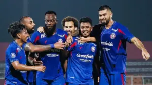 Arema FC Hajar Barito Putera, Singo Edan Melesat ke Papan Atas!
