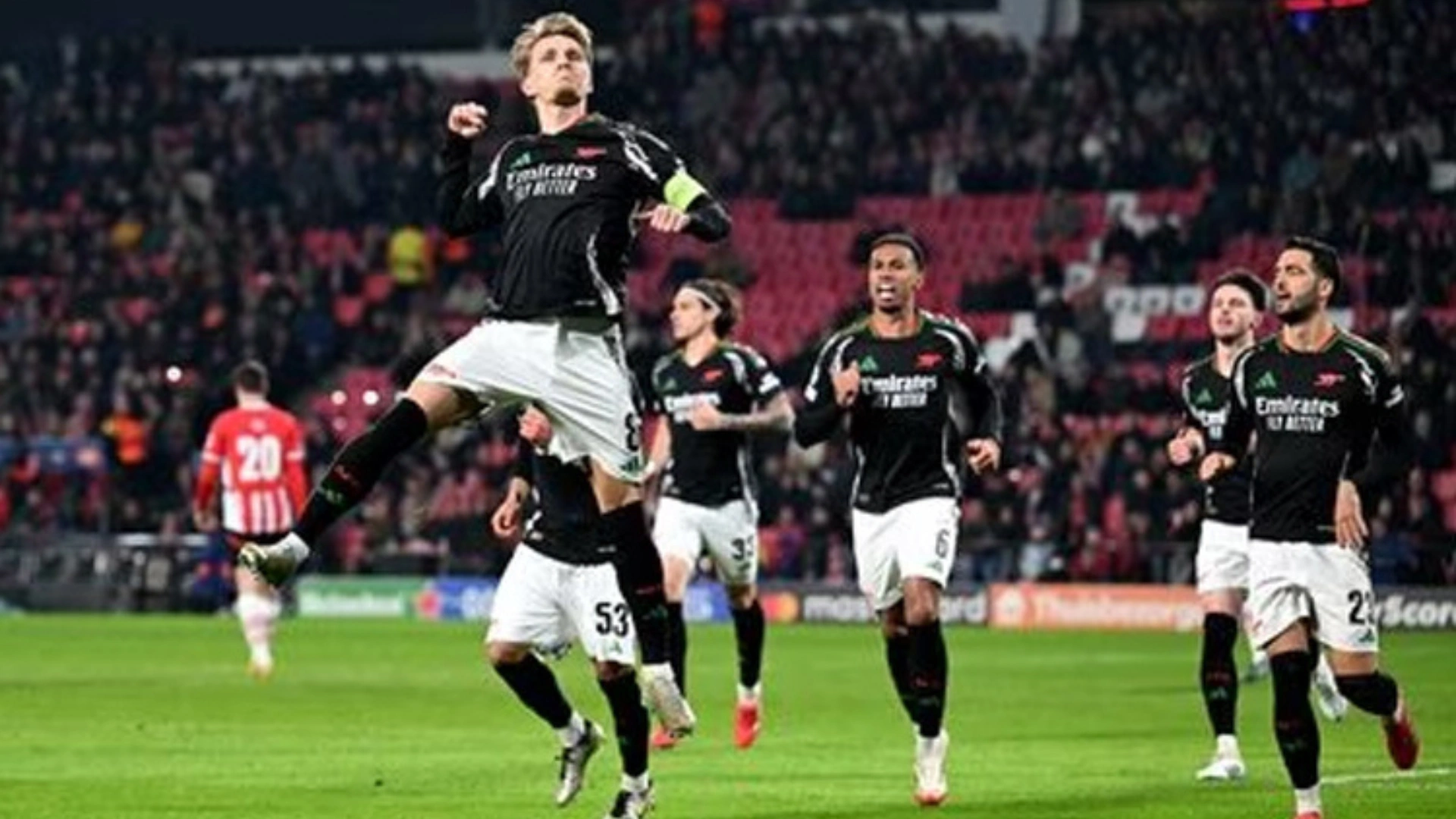 Dominasi Arsenal di Philips Stadion: Kemenangan 7-1 atas PSV Eindhoven