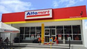 Lawson Malang vs Alfamart, Mana yang Lebih Worth It?