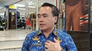 Kepala Dinas Tenaga Kerja, Penanaman Modal dan Pelayanan Terpadu Satu Pintu, Arif Tri Sastyawan