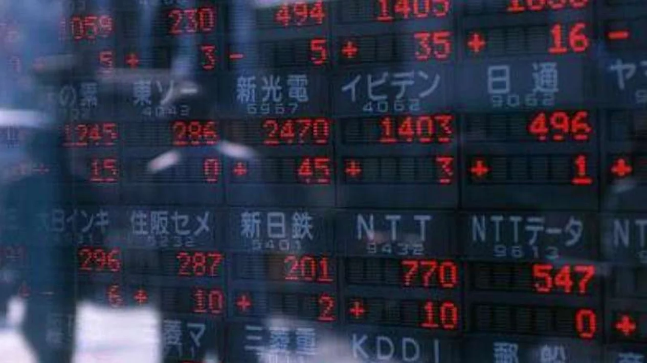 Bursa Asia Ambruk! Perang Dagang Ancam Ekonomi Global?