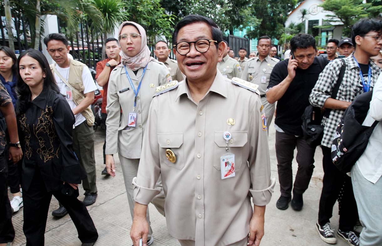 Direktur IT Bank DKI Dipecat! Pramono Anung Geram Layanan Ambruk Saat Lebaran