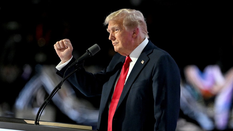 Kekayaan Miliarder Dunia Lenyap Rp 1.000 T! Akibat Kebijakan Mengejutkan Trump?