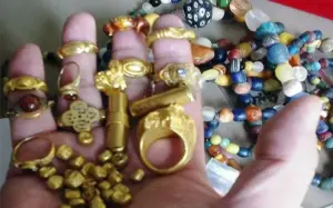 Sungai Emas Misterius di Indonesia, Harta Karun Kerajaan Sriwijaya Terungkap!