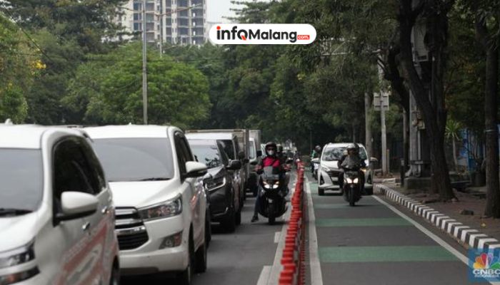 PHK Massal di Depan Mata? Bos Otomotif Ungkap Rahasia Kelangsungan Bisnis!