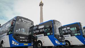 Transjakarta Borong Bus Listrik! Bakrie Untung Besar?