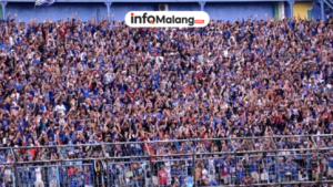 Ribuan Aremania Padati Kota Malang Rayakan HUT Arema ke-38