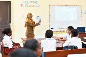 Kebijakan Baru, Bahasa Inggris Wajib Sejak Kelas 3 Demi Tingkatkan Daya Saing Bangsa