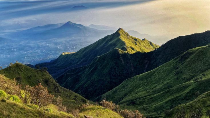 Heboh! Cewek ini Dilamar Pacar di Puncak Gunung Merbabu