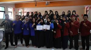 Pelajar MTsN 1 Kota Malang Gerakkan Aksi Remaja Sehat dan Anti Narkoba