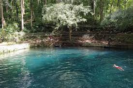 Eksplor 6 Pemandian Alami Terindah di Malang Raya