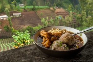 Duel Legend Bakso Malang! 5 Warung Paling Enak, Otentik, dan Rating Tertinggi Wajib Coba