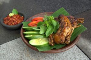 Rasa Sultan Harga Kaki Lima, 4 Spot Ayam Bakar Malang Termurah untuk Anak Kos