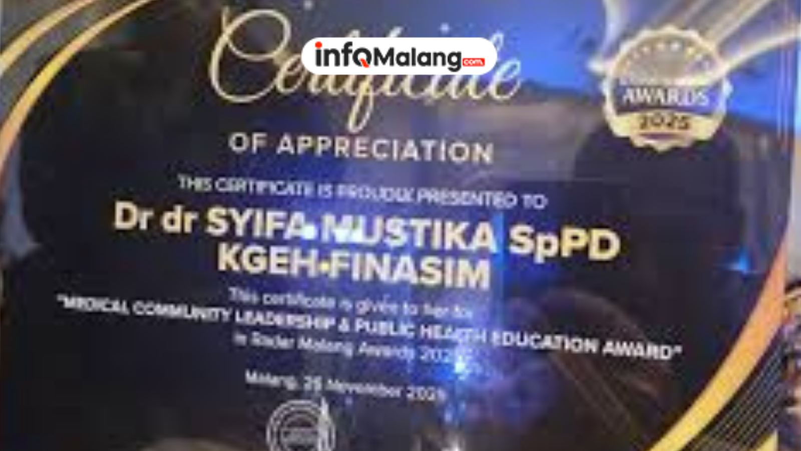 Dokter Syifa Raih Penghargaan Medical Community Leadership and Public Health Education Award dari Radar Malang 2025