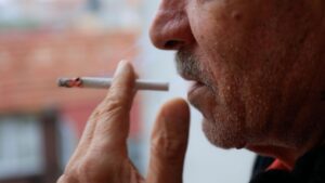 Aksi Kakek di New York Ajak Warga Merokok Bareng Berujung Didatangi Ribuan Orang