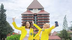 Universitas Favorit yang Banyak Diminati Calon Mahasiswa di Indonesia
