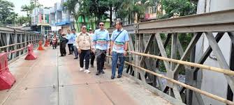 Wahyu Hidayat Tegaskan Jembatan Bailey Sonokembang Minggu Depan Sudah Bisa Digunakan