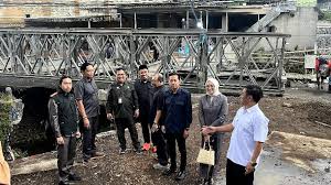 Komisi C DPRD Kota Malang Tinjau Pembangunan Jembatan Bailey Sonokembang