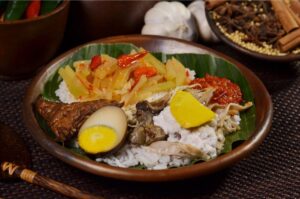 5 Hidden Gem Nasi Uduk Malang Paling Legendaris yang Wajib Diburu