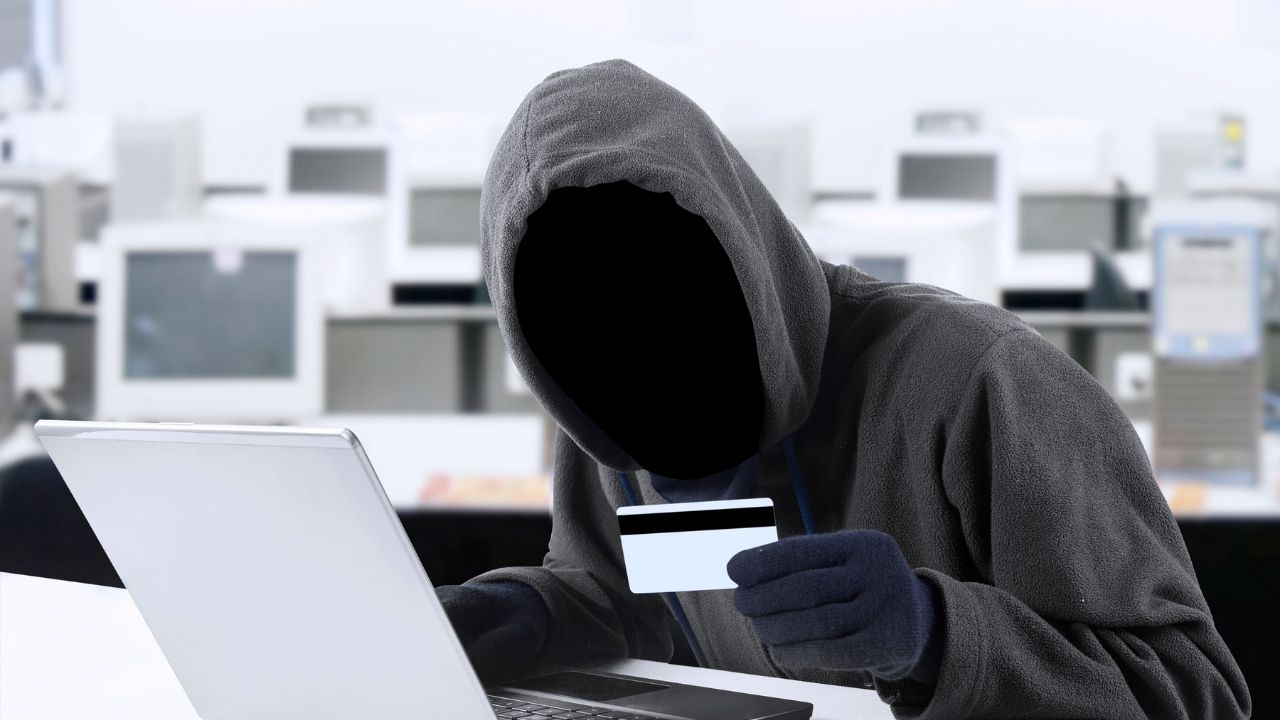 Pasal Penipuan Online yang Digunakan Polisi untuk Memproses Laporan dan Mengajukan Penuntutan