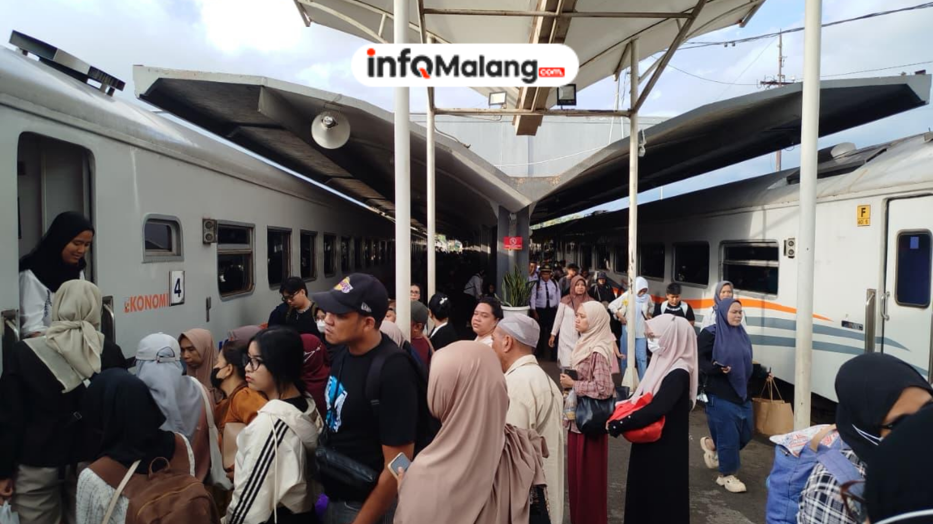 KAI Layani Ratusan Ribu Penumpang di Stasiun Malang Selama Nataru