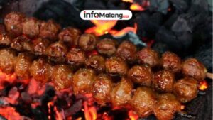 Bukan Sembarang Bakso! Rahasia Lezat Bakso Bakar Malang Langganan Wisatawan
