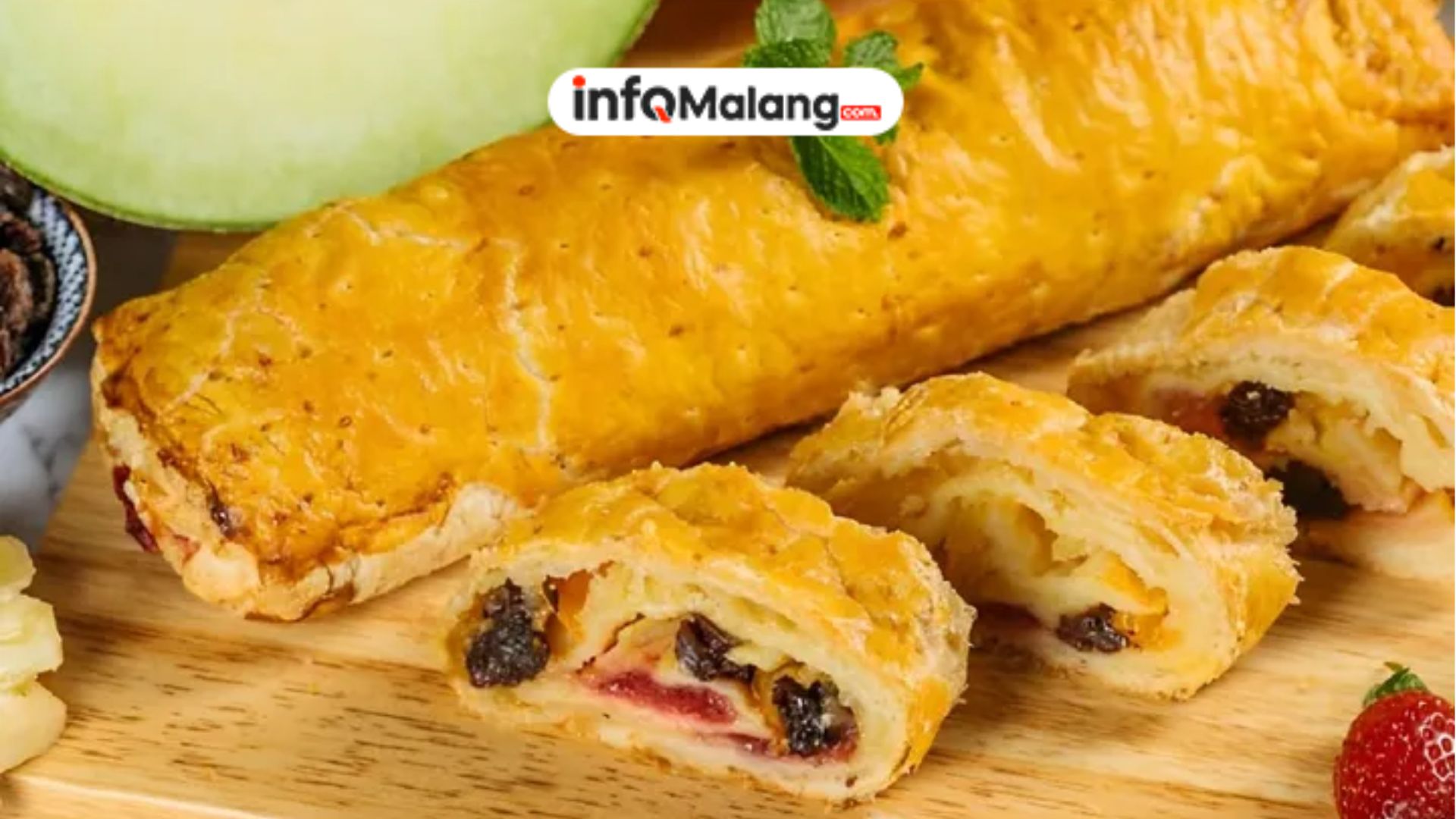Wajib Coba 1 Kali Seumur Hidup! Malang Strudel, Kuliner Legendaris yang Mengubah Wajah Oleh-Oleh Malang