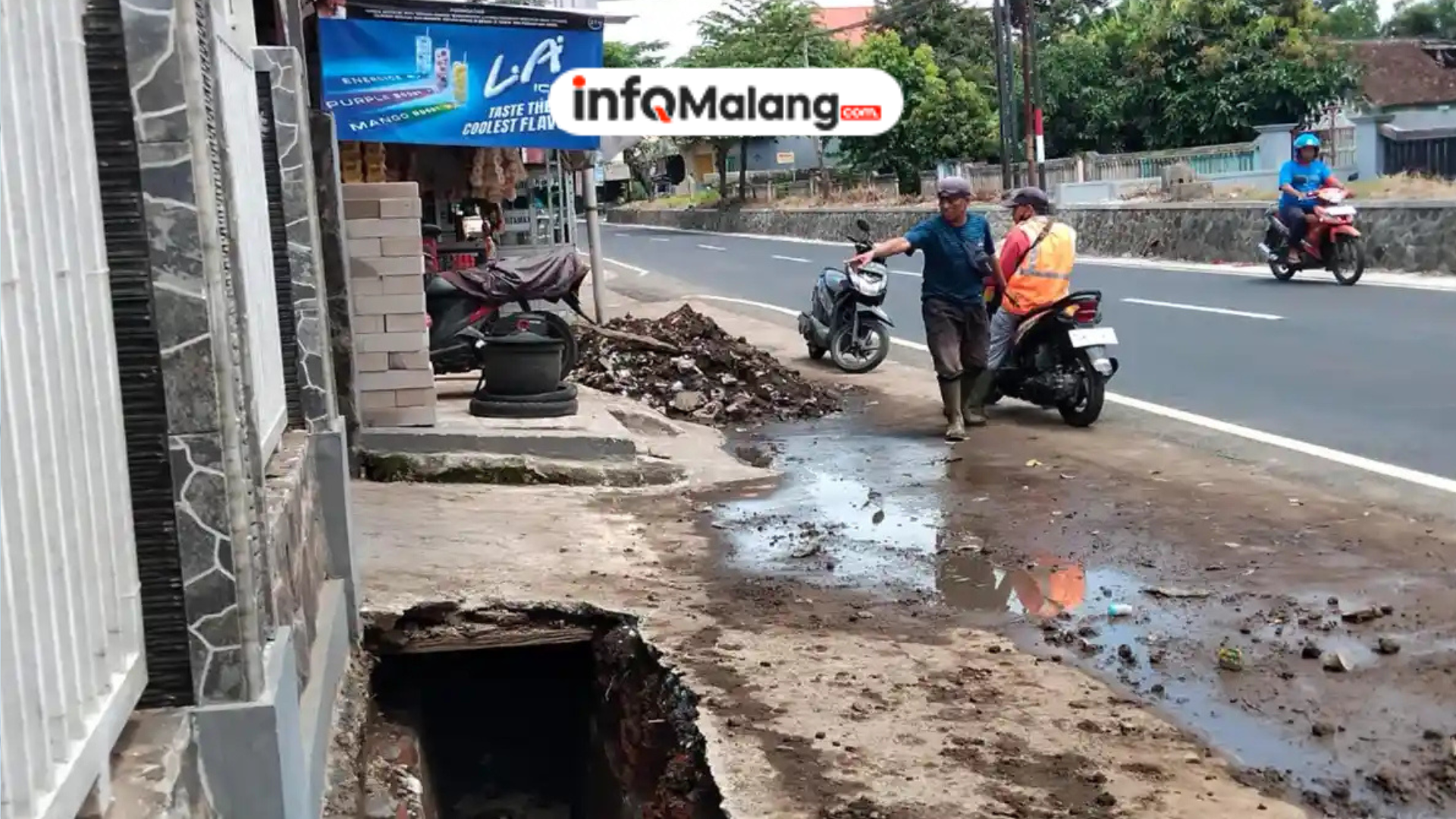 Proyek Drainase Kepanjen Malang Belum Rampung, Aktivitas Warga Terganggu