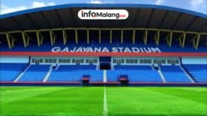 Laga di Stadion Gajayana Jadi Magnet Warga, Tribun VIP Dipadati Penonton